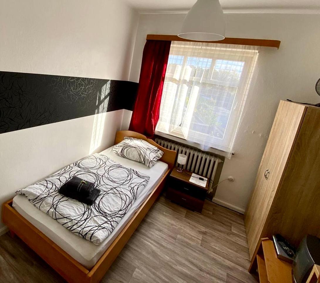 Pension Zum Burggrafen Дельменхорст Экстерьер фото